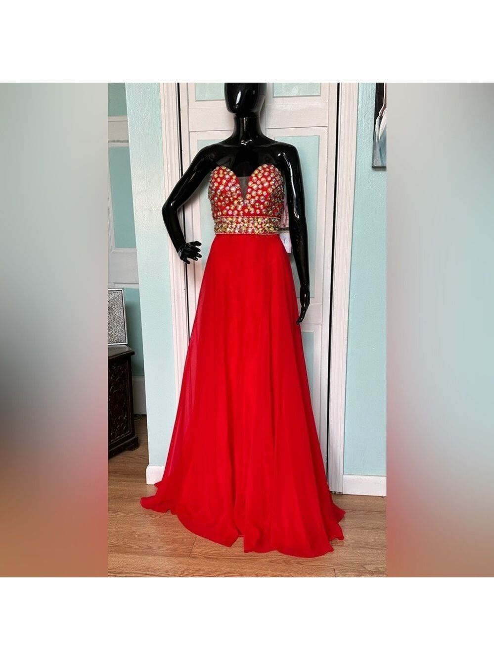 Size 8 Valentine Pure Red Plunge Strapless Flowy Prom Dress Gown Gala Cruise